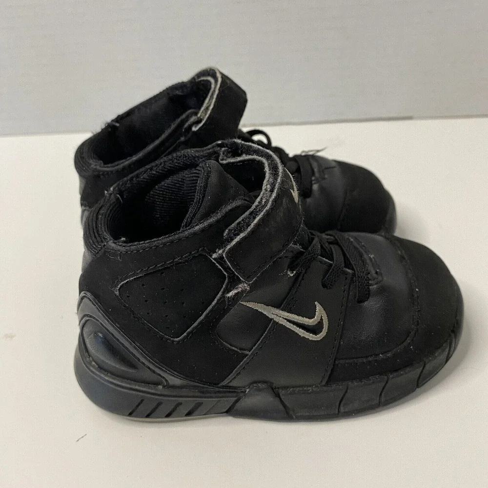 Nike Kids High Top Sneakers Black Leather Athletic Shoes Hook Loop Strap Size 6C